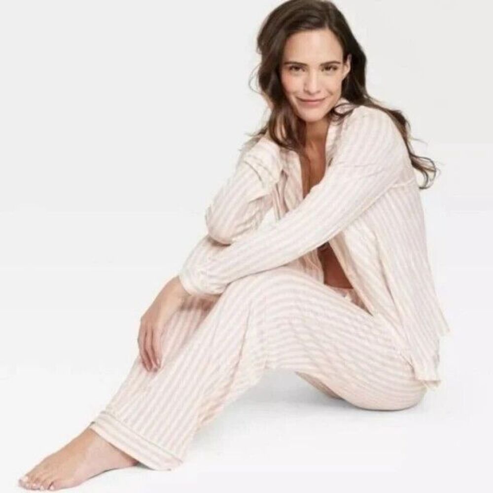 Stars Above Size 2X  Long Sleeve Notch Collar Top Pajama Pants Set Pink Stripe - Picture 4 of 7